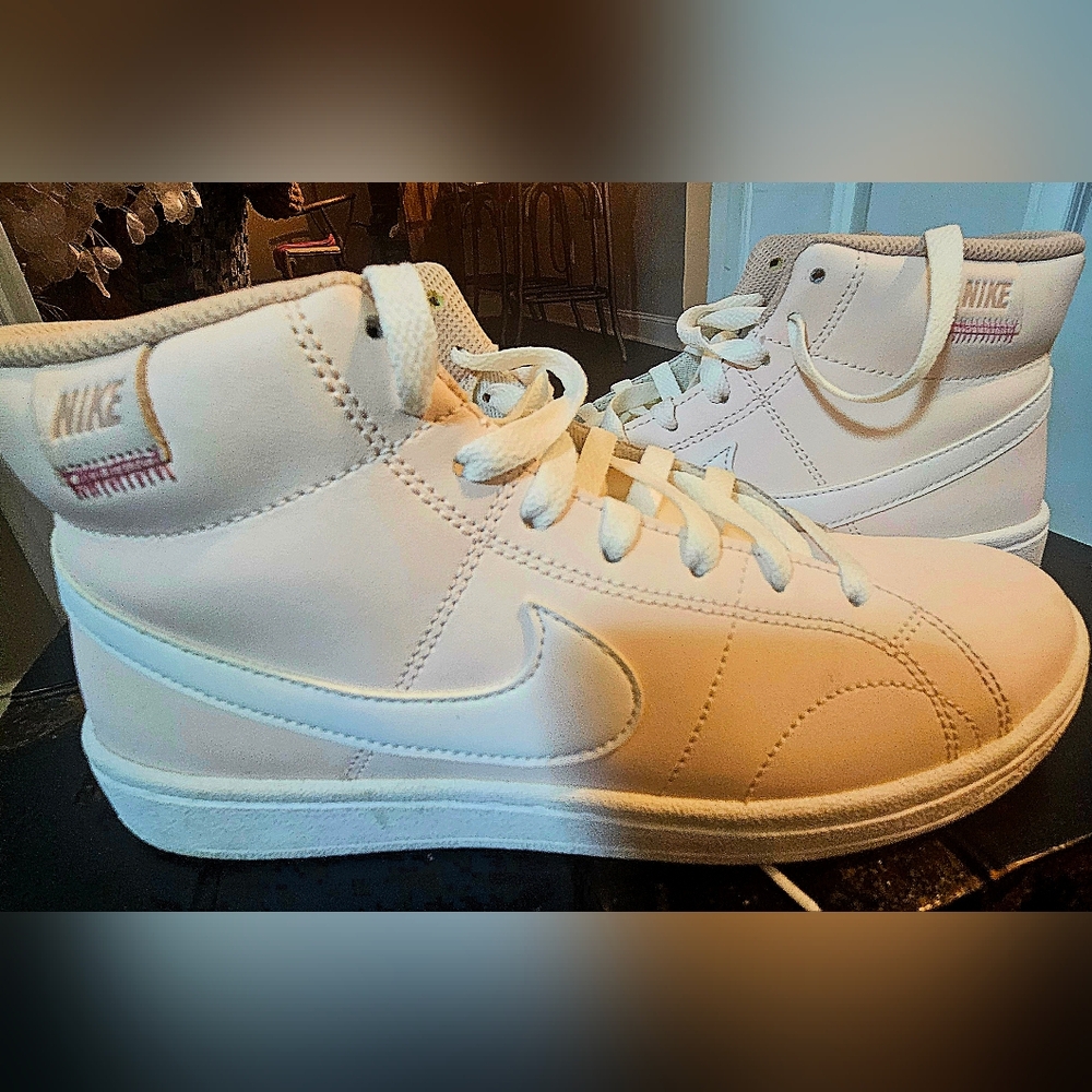 Nike Cream High-Top Athletic Shoes
